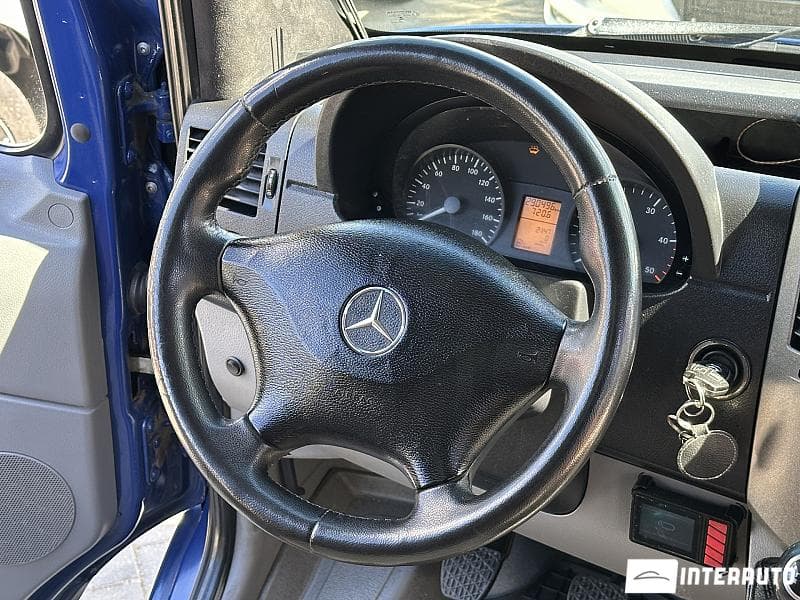 2014 Mercedes Sprinter — Miniatură 7