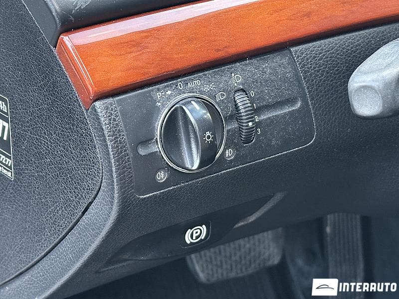 Mercedes E 200 2007 — Миниатюра 16
