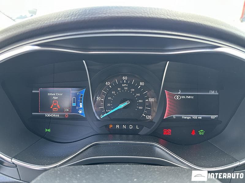 2017 Ford Fusion — Miniatură 8