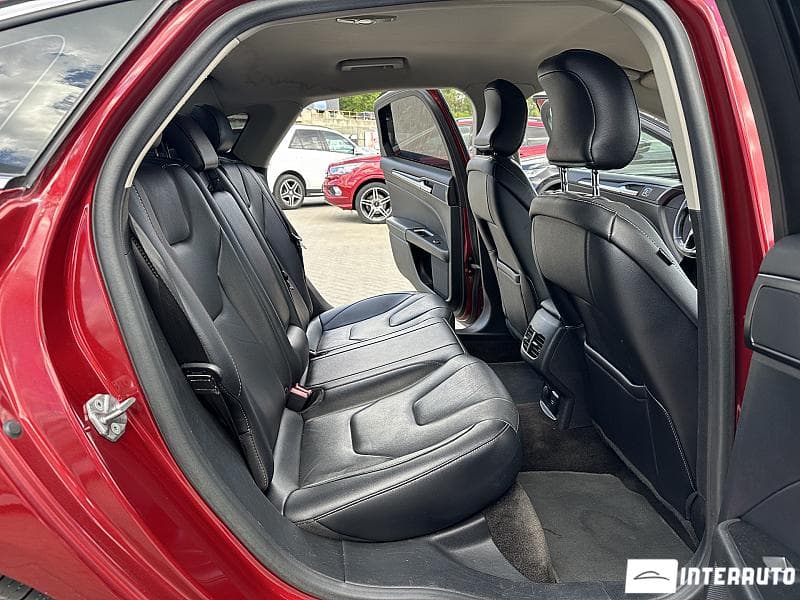 2017 Ford Fusion — Miniatură 13