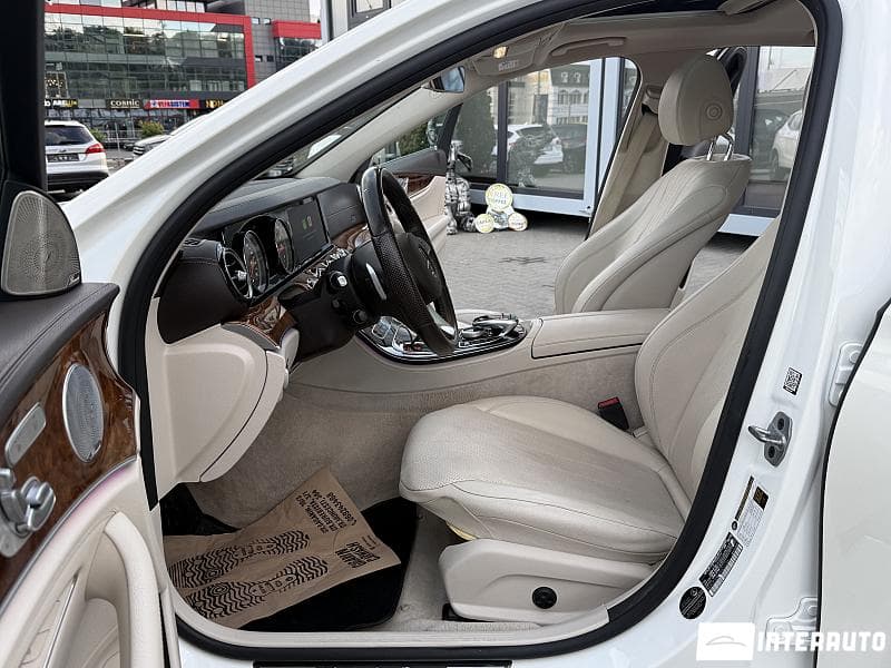 2018 Mercedes E 300 — Miniatură 5