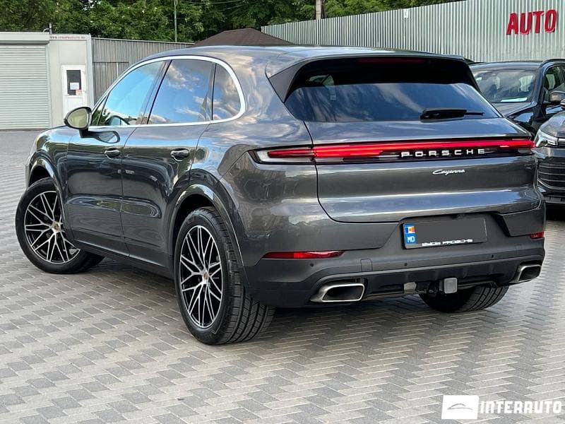 2023 Porsche Cayenne — Miniatură 4
