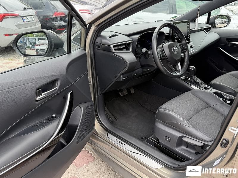 2021 Toyota Corolla — Miniatură 6