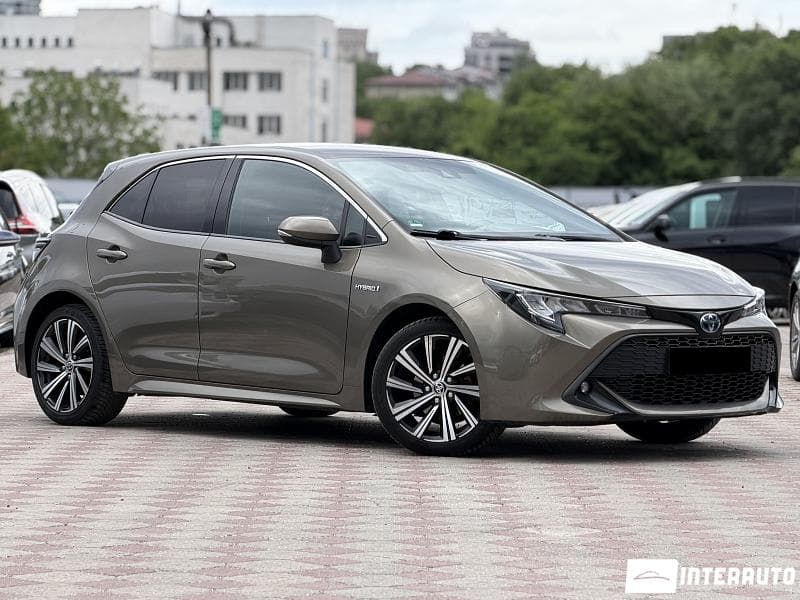 2021 Toyota Corolla — Miniatură 4