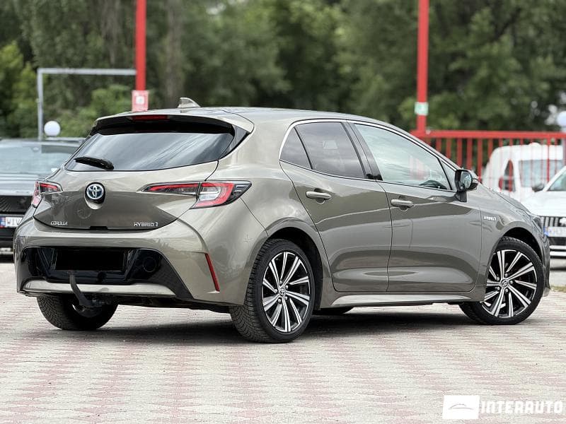 2021 Toyota Corolla — Miniatură 2