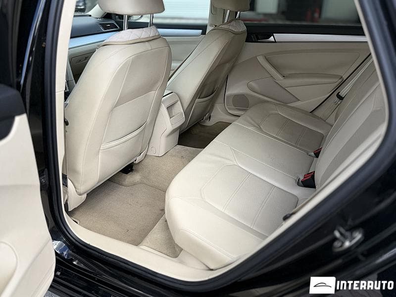 2012 Volkswagen Passat — Miniatură 15