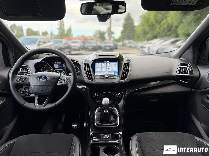 2017 Ford Kuga — Miniatură 17