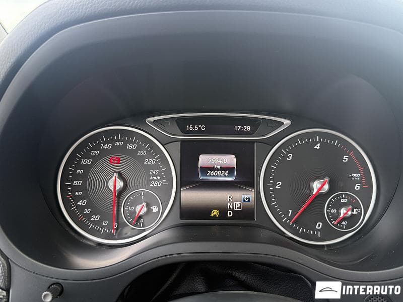 2016 Mercedes B 180 — Miniatură 8