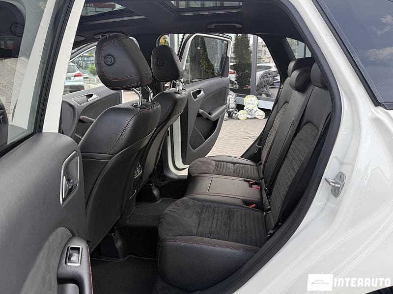 2016 Mercedes B 180 — Miniatură 13