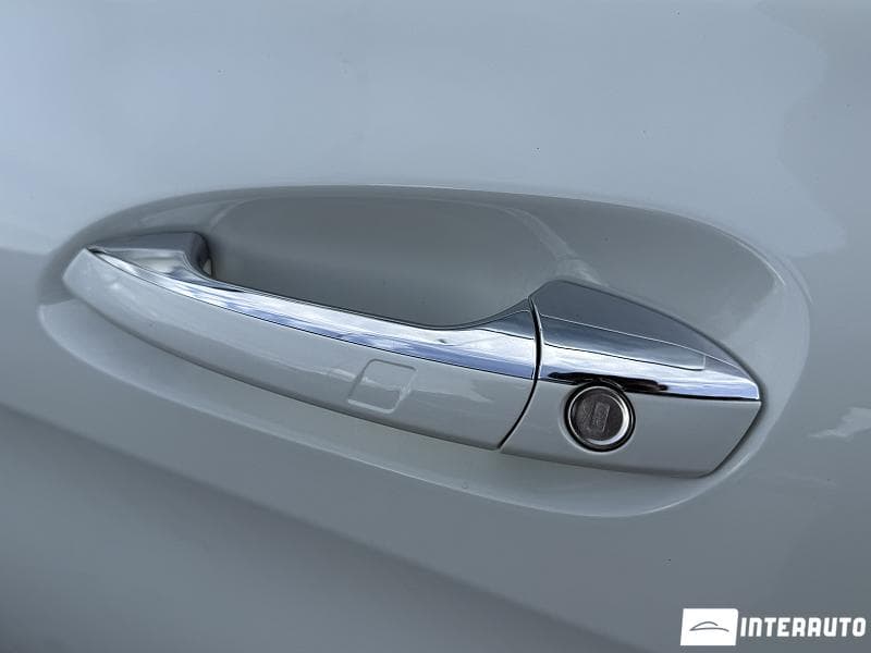 2016 Mercedes B 180 — Miniatură 18