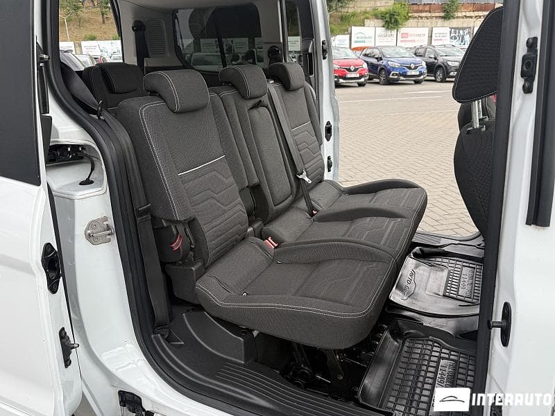 2017 Ford Tourneo Connect — Miniatură 16