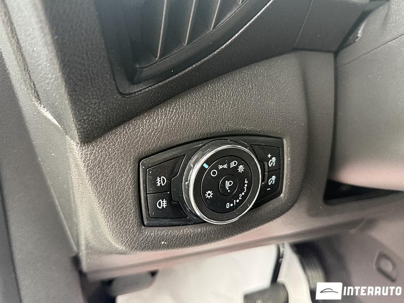 2017 Ford Tourneo Connect — Miniatură 19