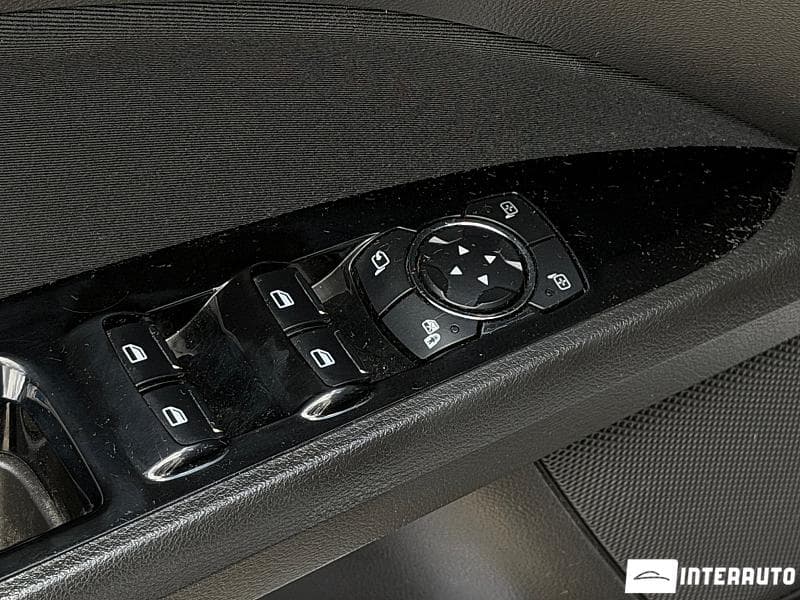 Ford Mondeo 2017 — Миниатюра 5