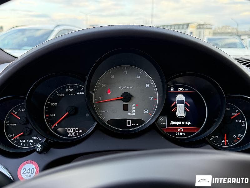 2012 Porsche Cayenne S Hybrid — Miniatură 8