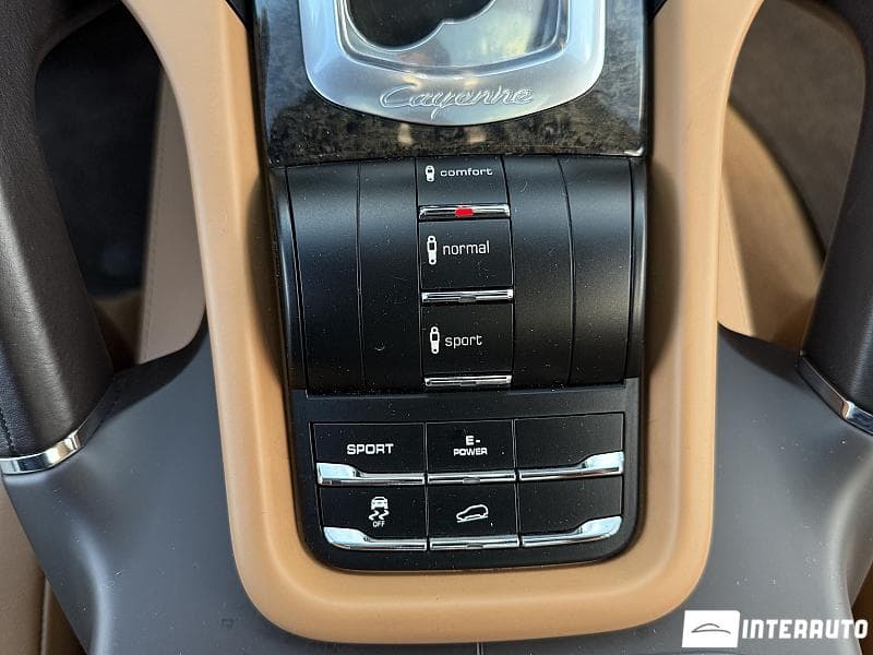 2012 Porsche Cayenne S Hybrid — Miniatură 11