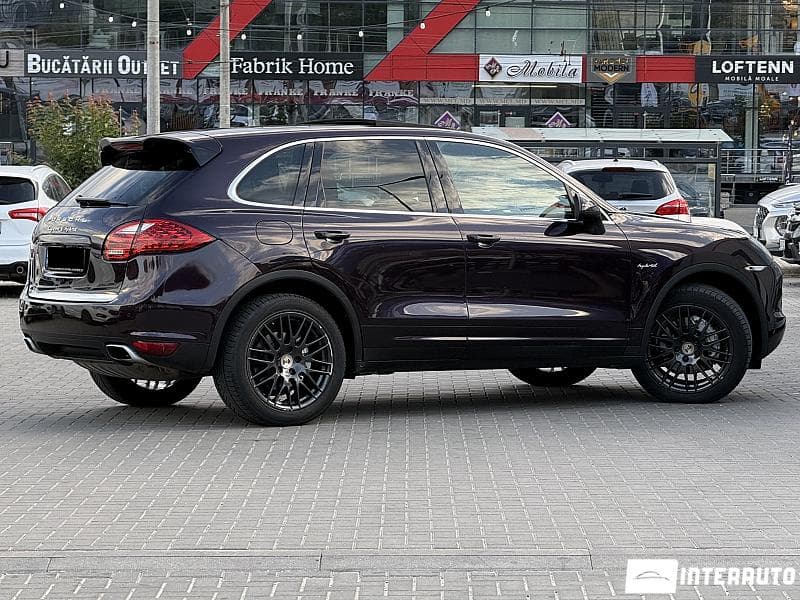 2012 Porsche Cayenne S Hybrid — Miniatură 3