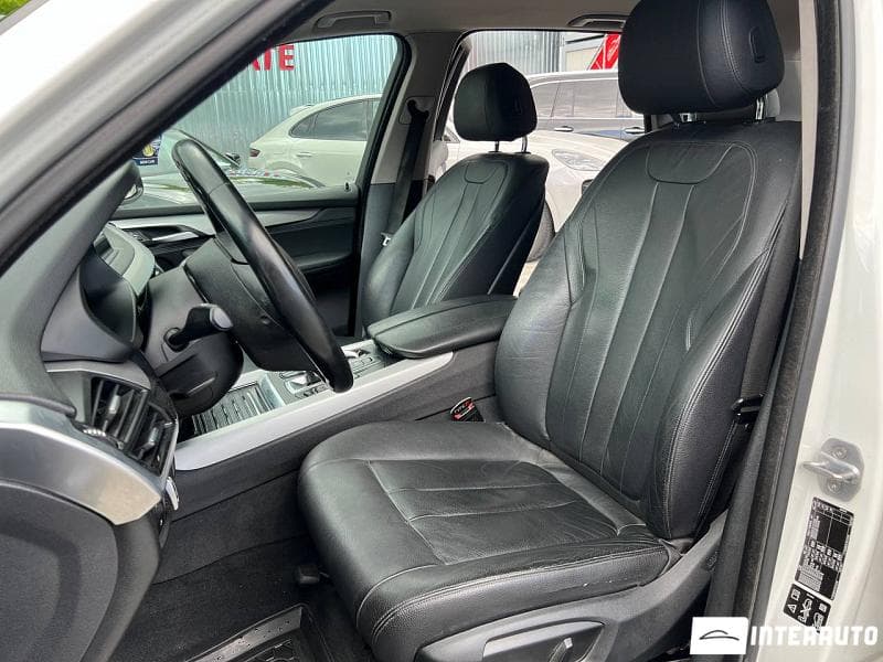 BMW X5 2.5D 2017 — Миниатюра 6