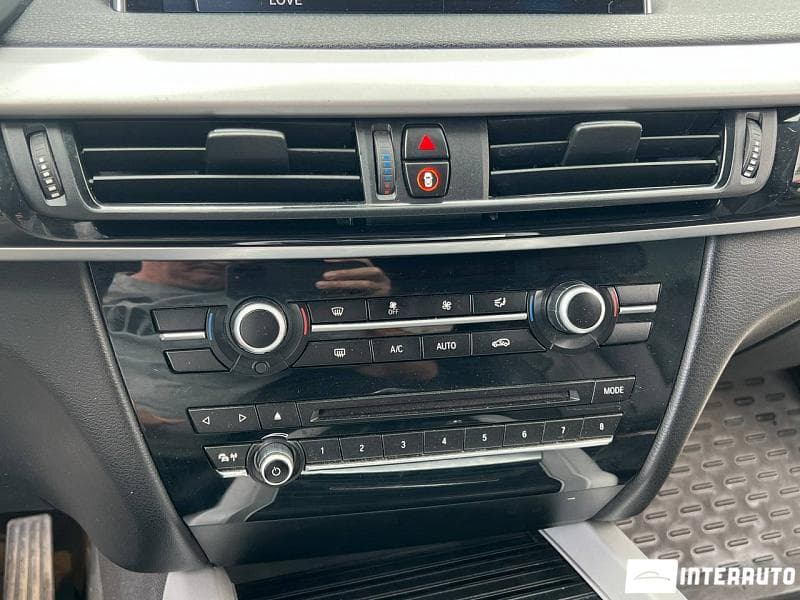 BMW X5 2.5D 2017 — Миниатюра 14