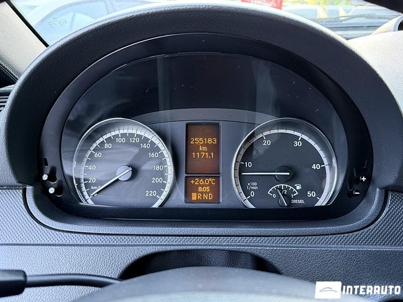2012 Mercedes Vito — Miniatură 7