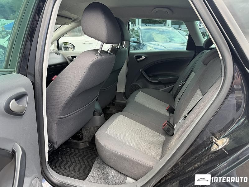 2011 Seat Ibiza — Miniatură 6