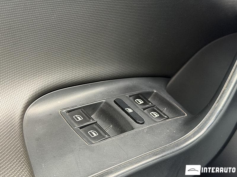 2011 Seat Ibiza — Miniatură 14