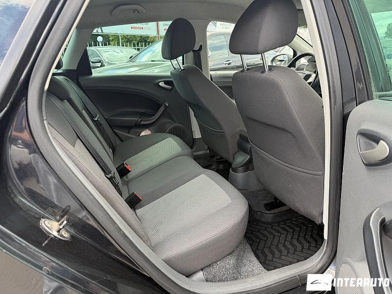 2011 Seat Ibiza — Miniatură 13