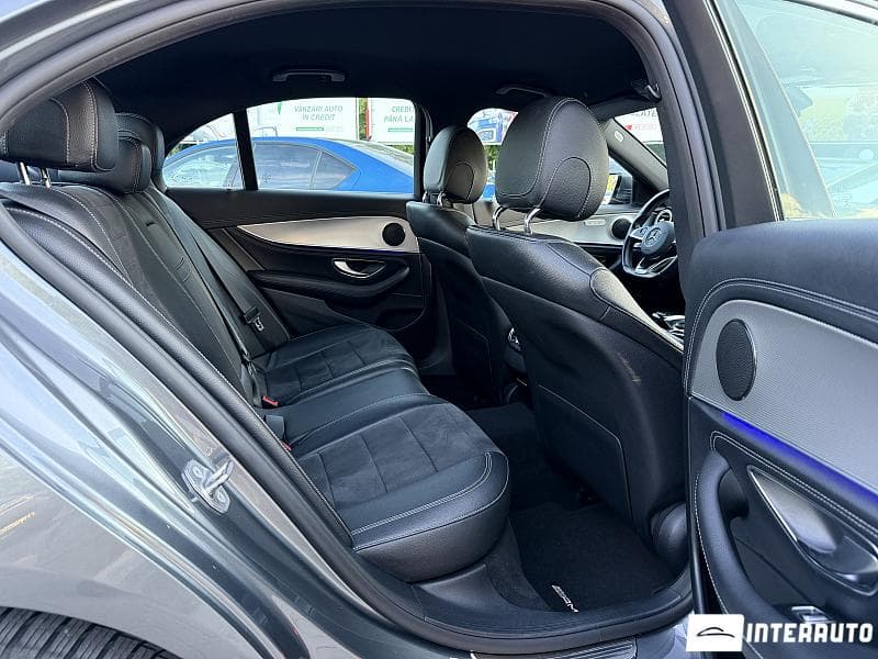 2016 Mercedes E 220 — Miniatură 13