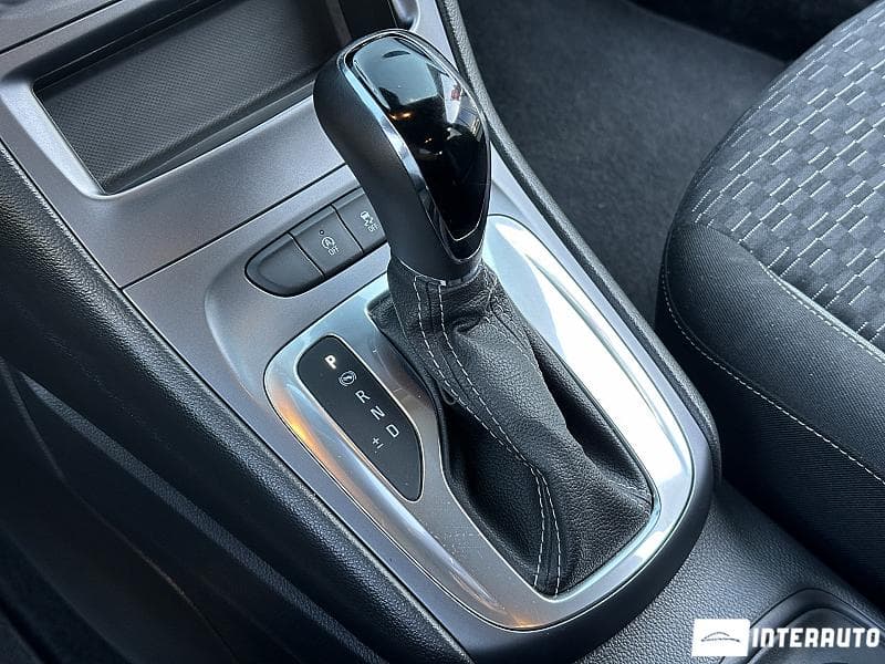 2020 Opel Astra — Miniatură 11