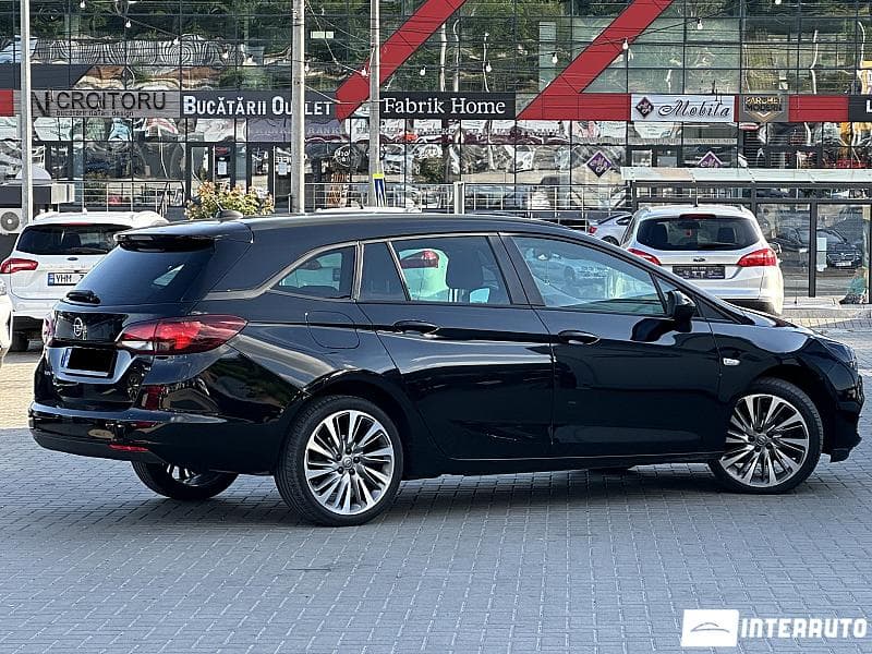2020 Opel Astra — Miniatură 3