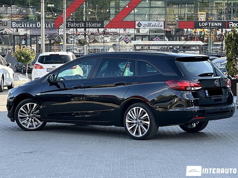 2020 Opel Astra — Miniatură 4