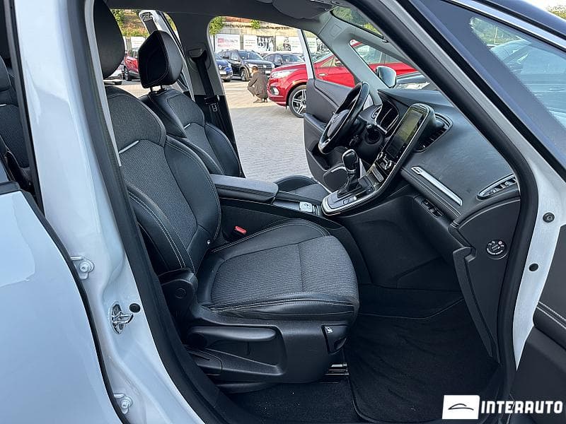 Renault Grand Scenic 2023 — Миниатюра 15