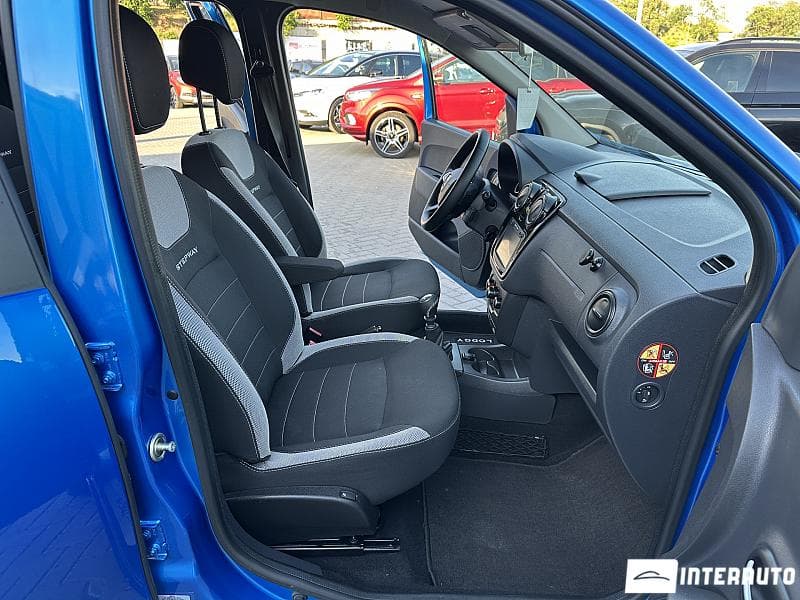 2018 Dacia Lodgy Stepway — Miniatură 14