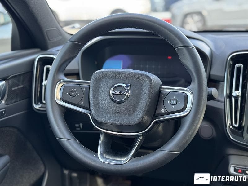 Volvo C 40 2022 — Миниатюра 9