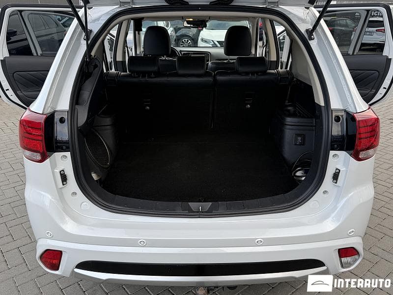 2015 Mitsubishi Outlander — Miniatură 21