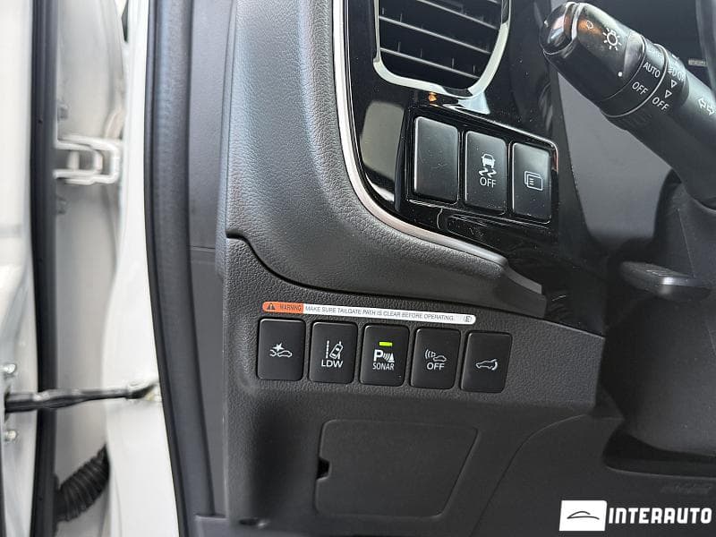 2015 Mitsubishi Outlander — Miniatură 19