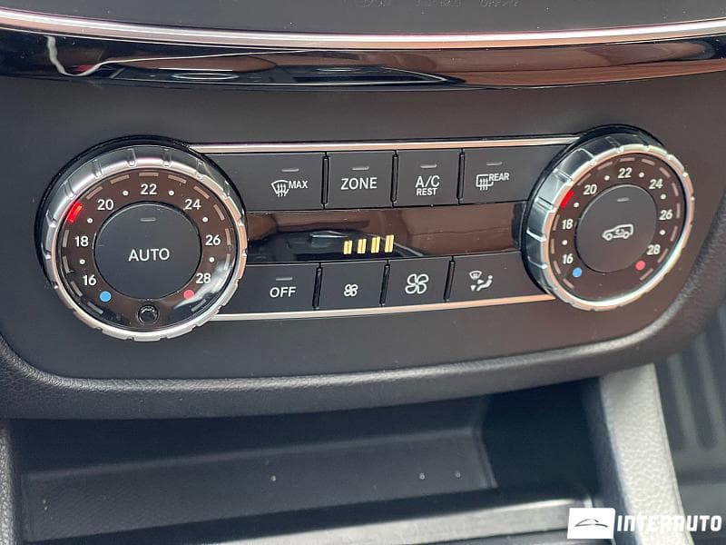 2017 Mercedes GLE 250 — Miniatură 13