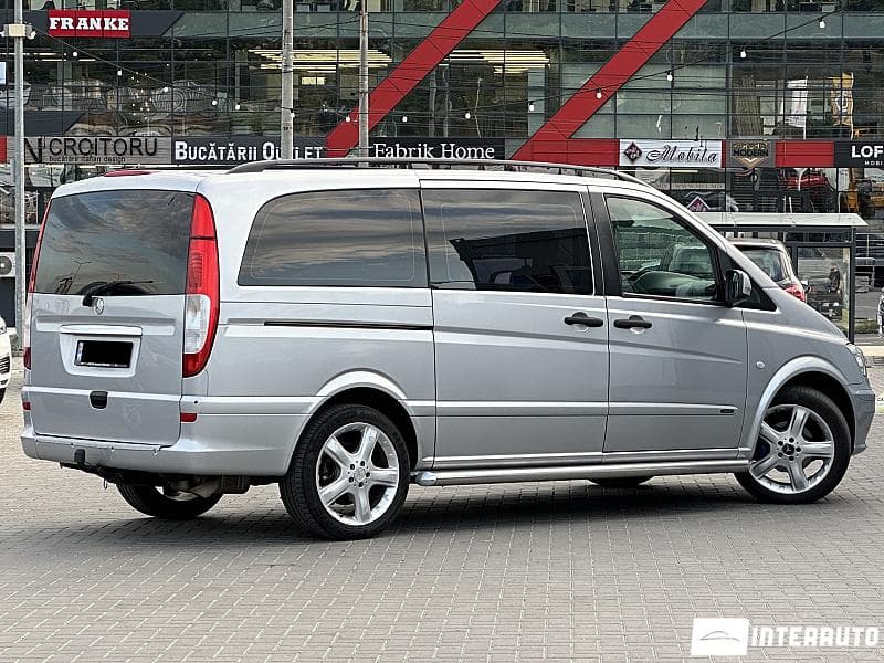2011 Mercedes Vito — Miniatură 3