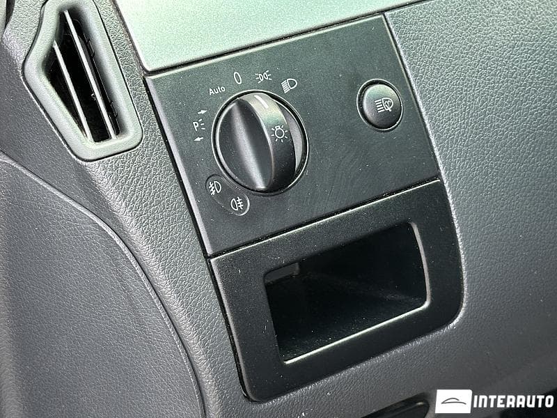 2011 Mercedes Vito — Miniatură 15