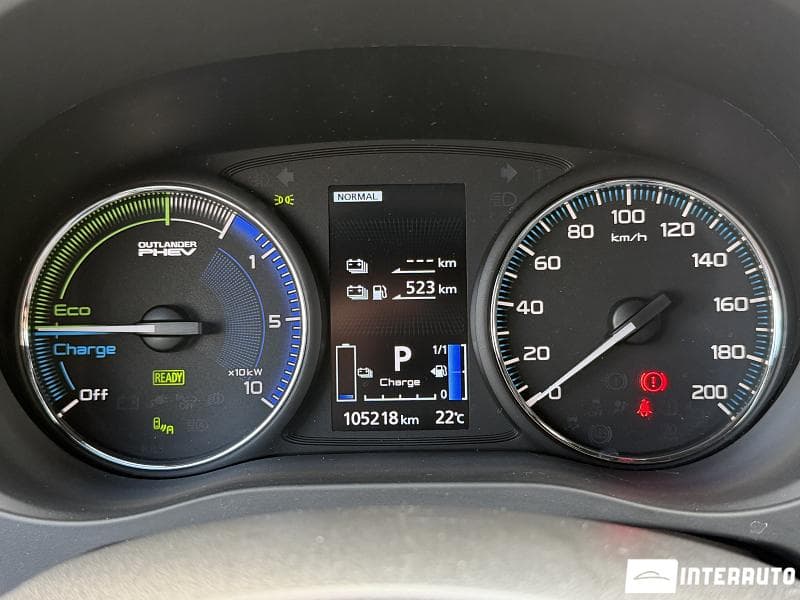 2019 Mitsubishi Outlander — Miniatură 9