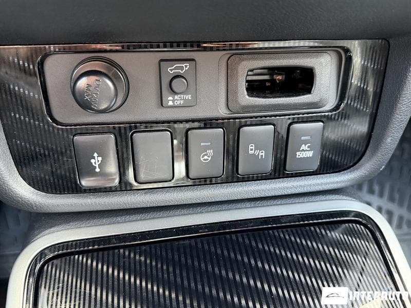 2019 Mitsubishi Outlander — Miniatură 15