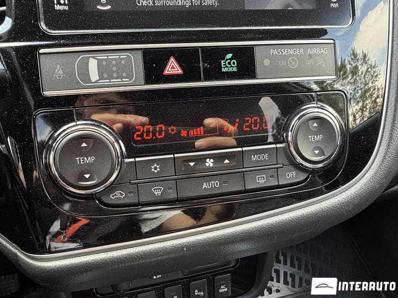 2019 Mitsubishi Outlander — Miniatură 11
