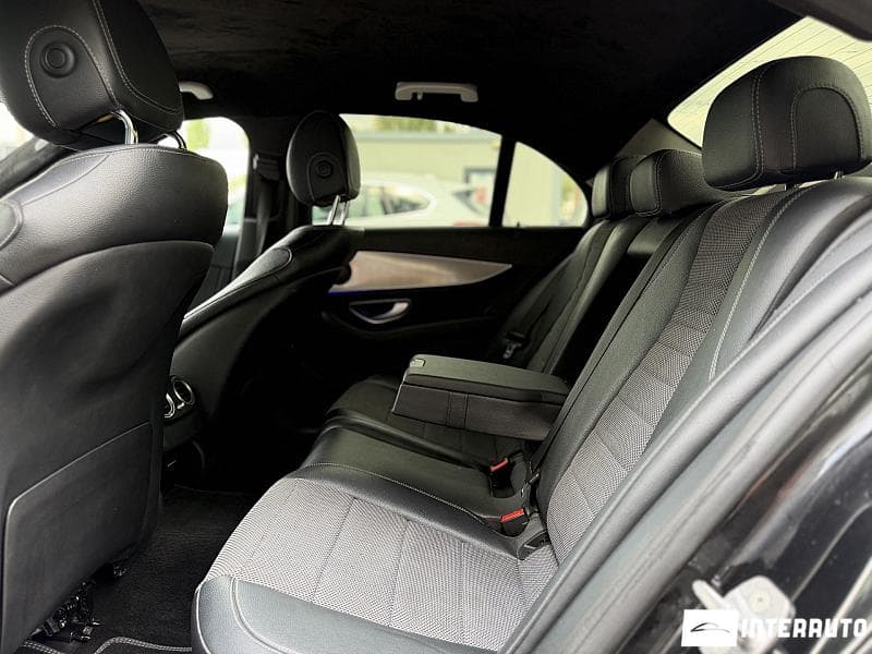 2017 Mercedes E 200 — Miniatură 18
