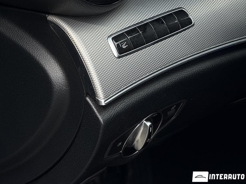 2017 Mercedes E 200 — Miniatură 5