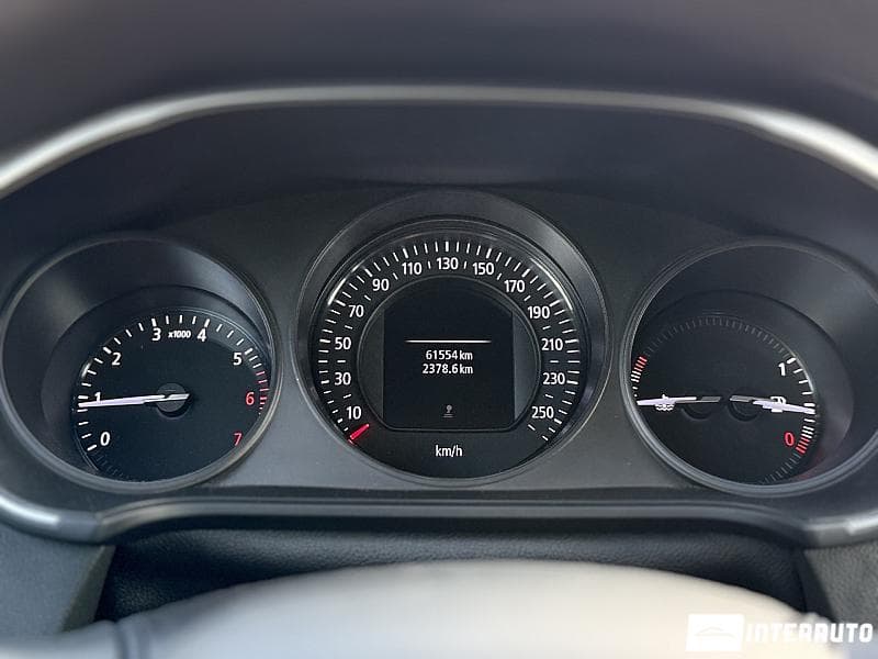 2017 Renault Megane — Miniatură 12