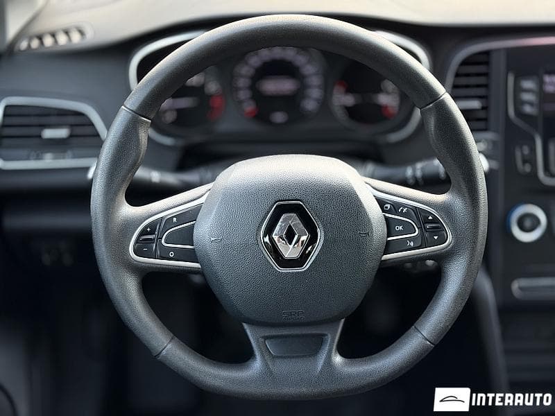 2017 Renault Megane — Miniatură 9