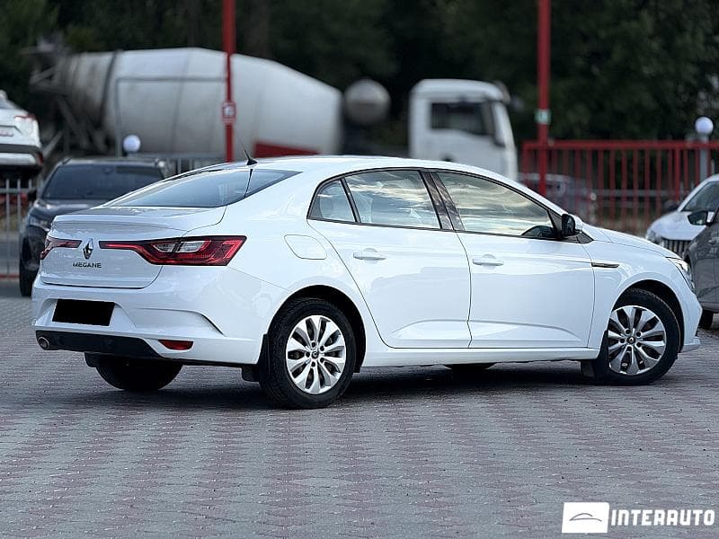 2017 Renault Megane — Miniatură 2