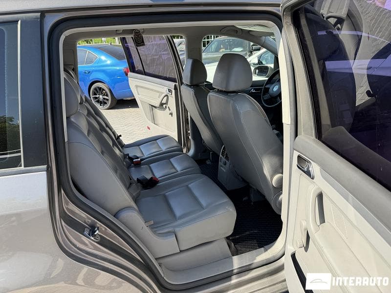 2006 Volkswagen Touran — Miniatură 13