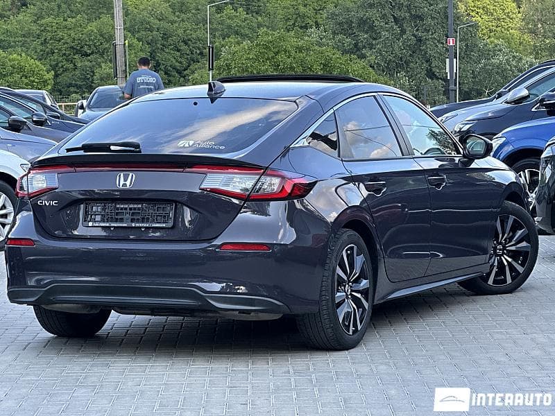 Honda Civic 2023 — Миниатюра 3