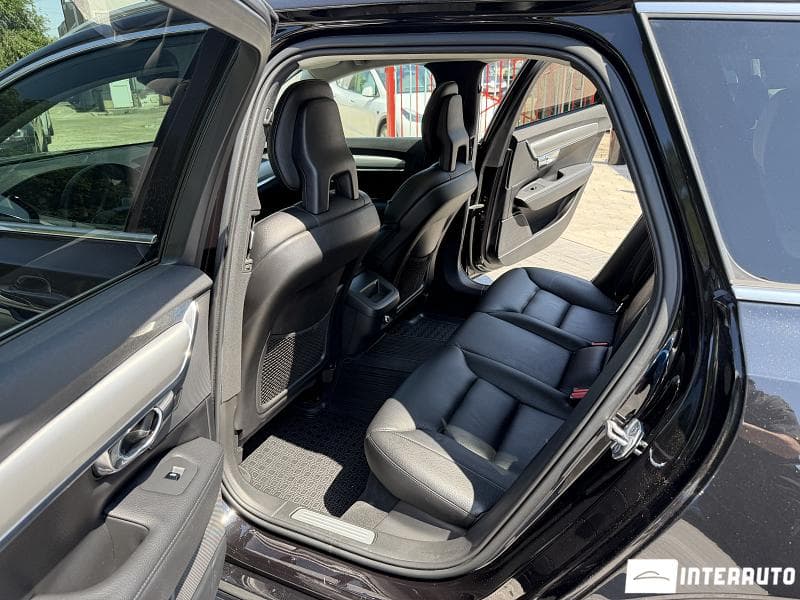 Volvo V 90 2018 — Миниатюра 14