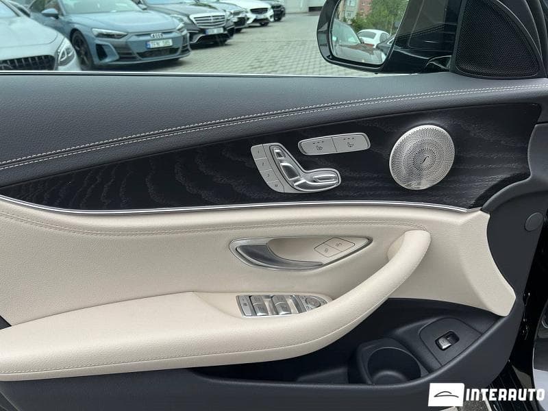 Mercedes E 300de 2021 — Миниатюра 8
